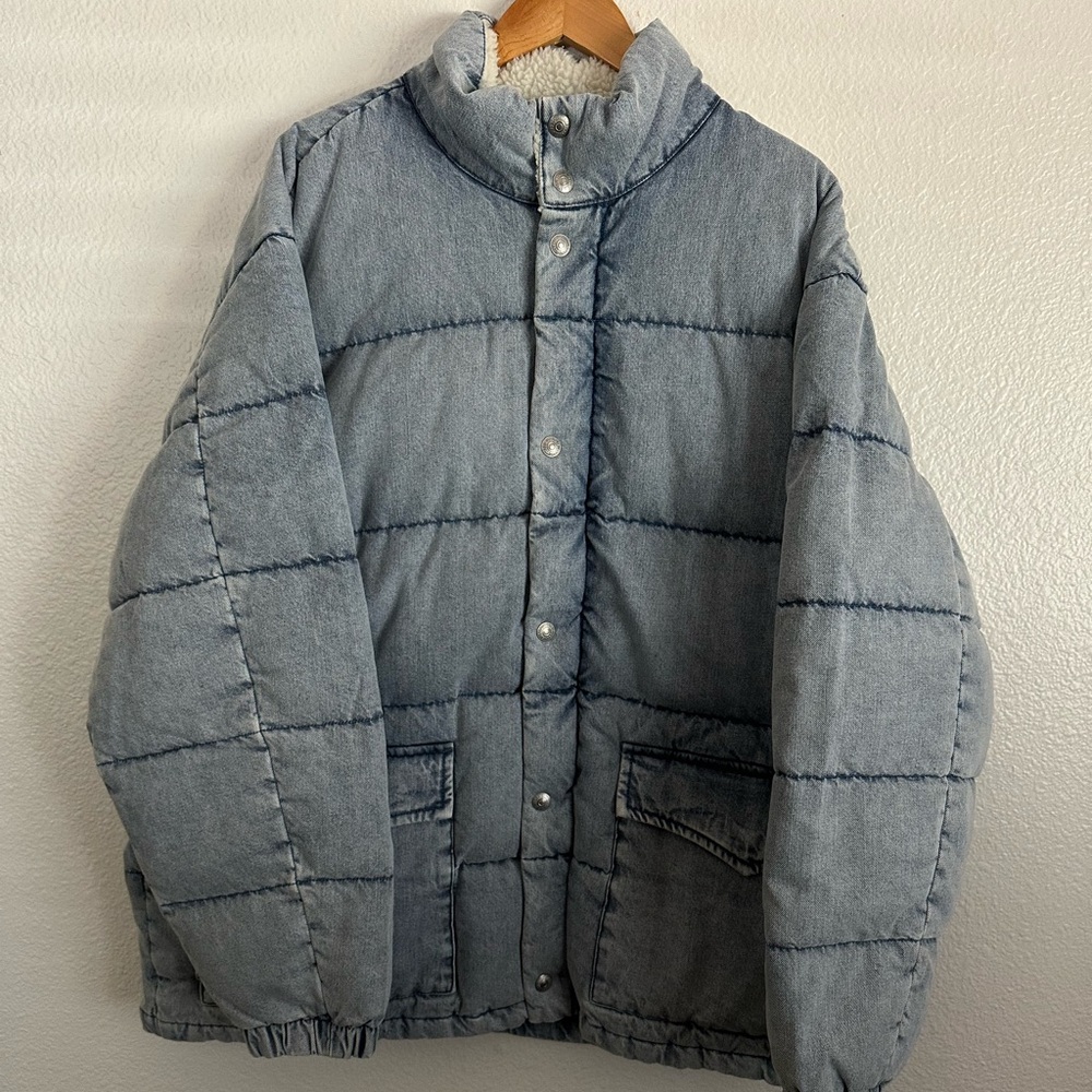 Levi’s Western Puffer Down Denim Jacket Oversized Sherpa Country Men Size Large